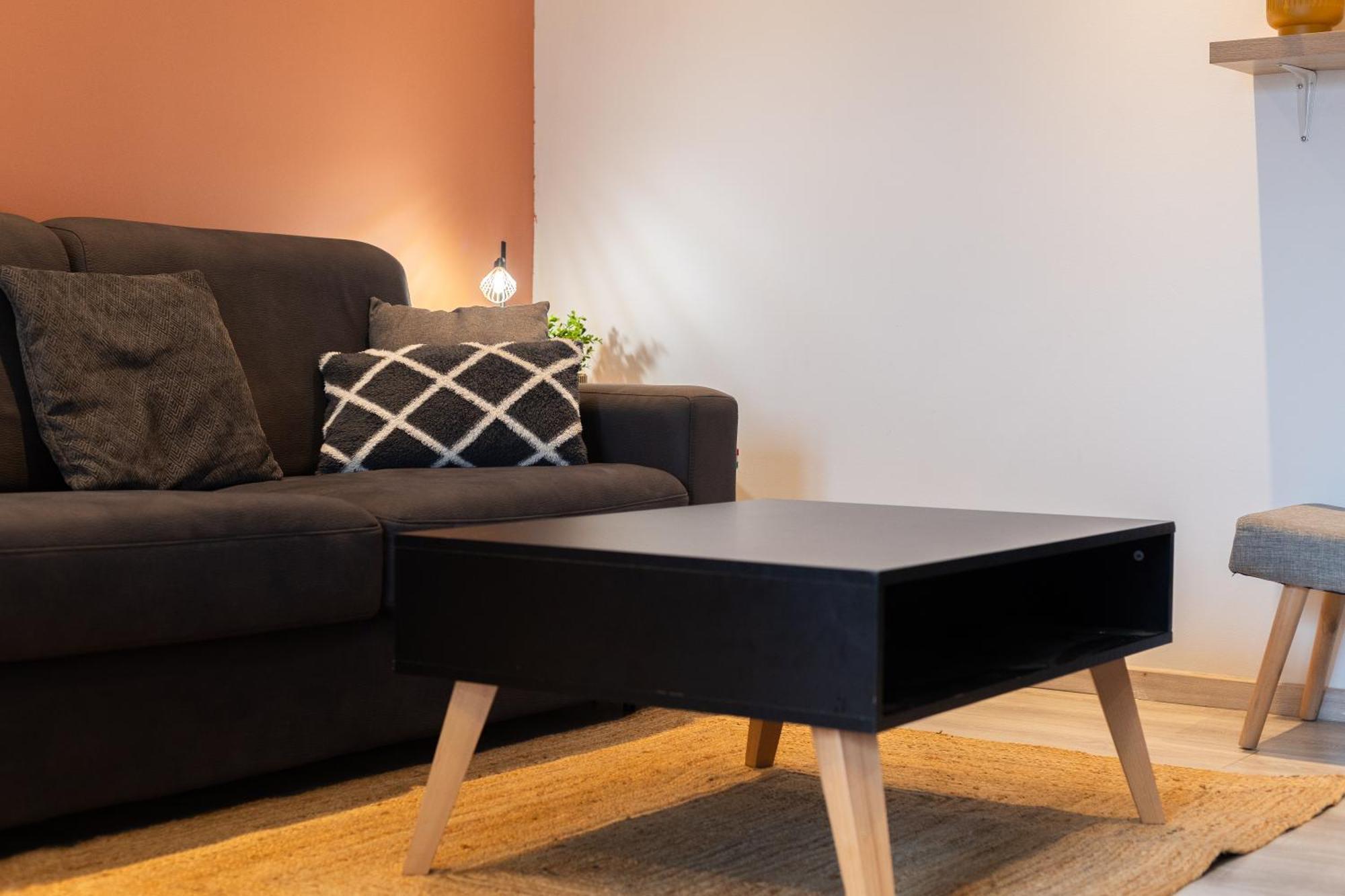 Apartment Modern Located In