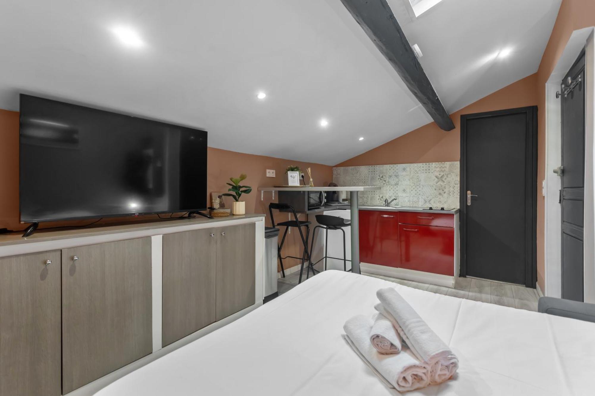 Apartment Modern Located In